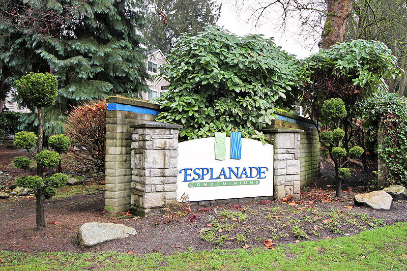 Property Photo: 10004 NE 120th Lane A201 WA 98034