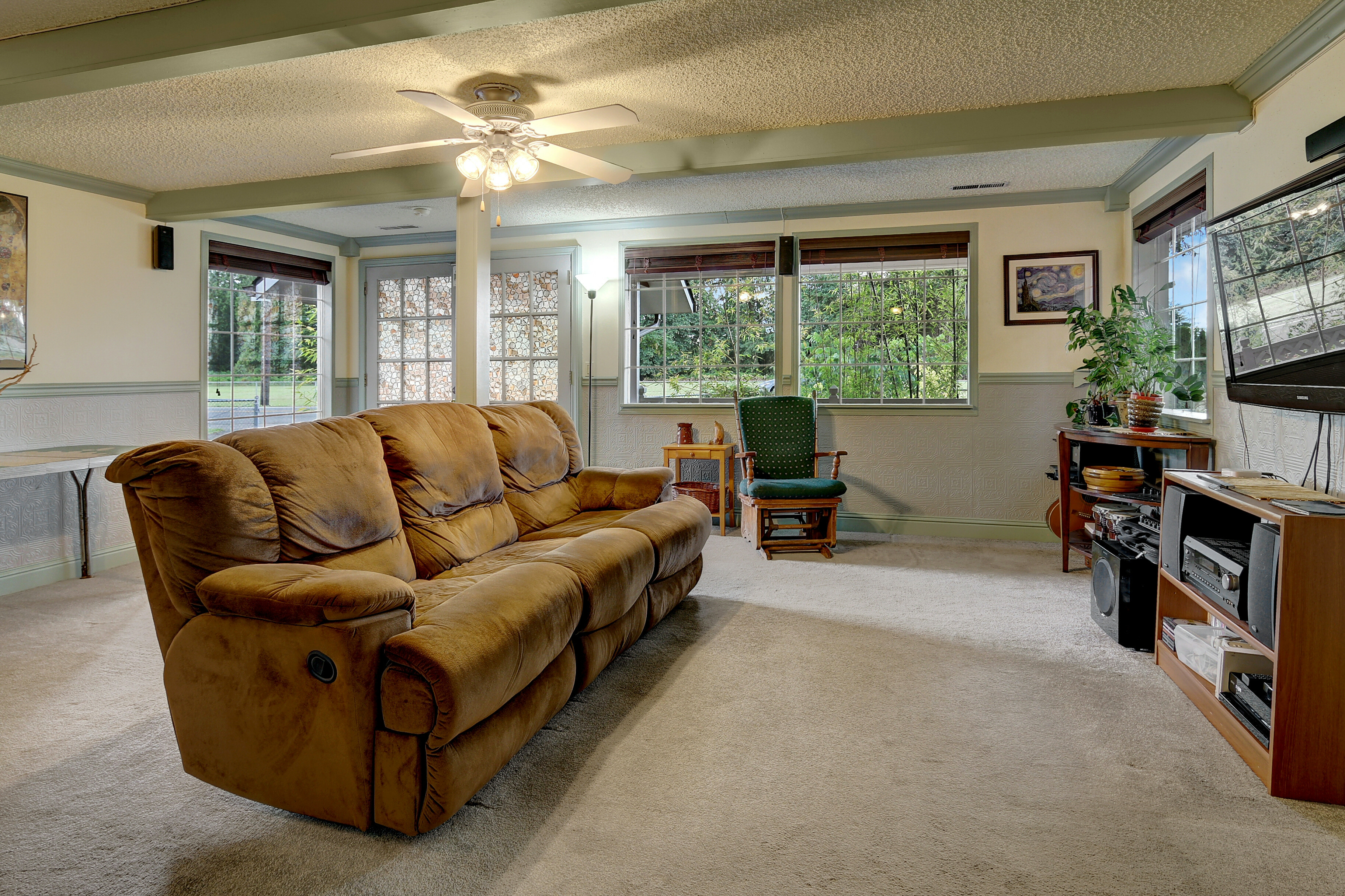 Property Photo: Living room 5401 116th St NE  WA 98271 