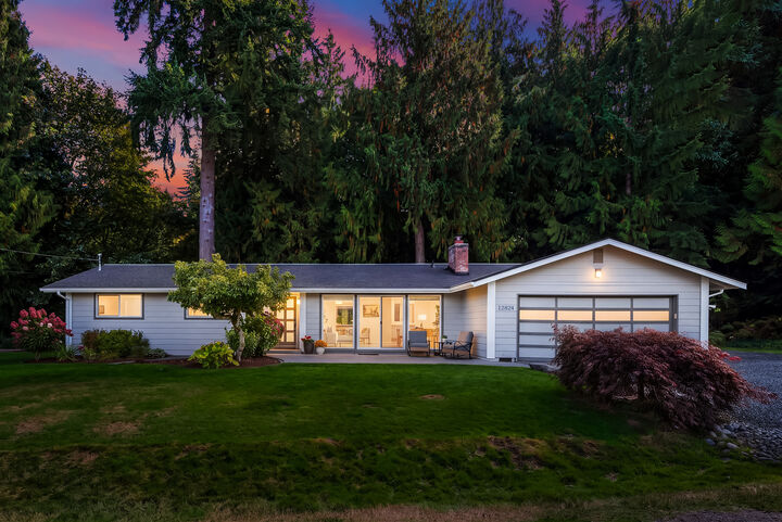 Property Photo: 12824 141st Place SE WA 98290