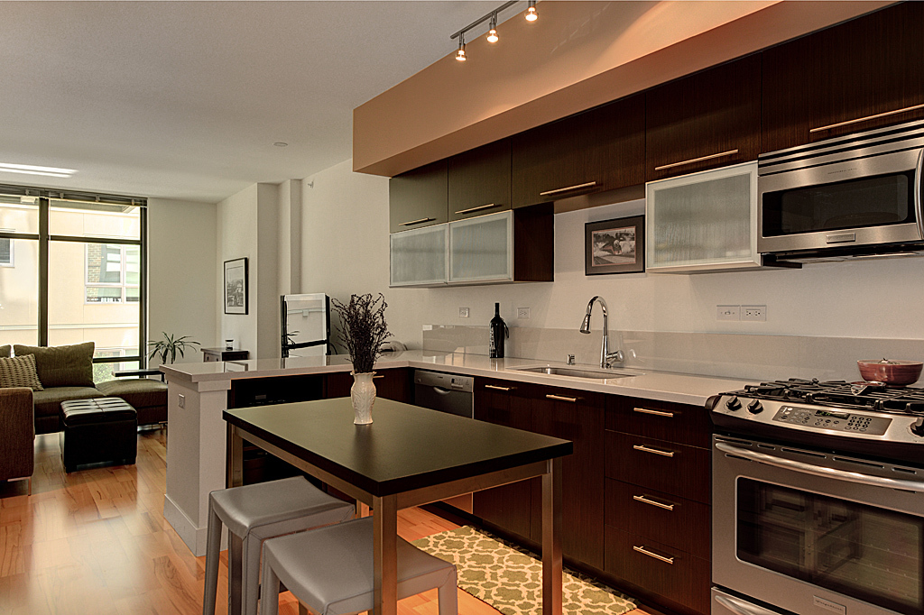 Property Photo: Interior 2911 2nd Ave 407 WA 98121