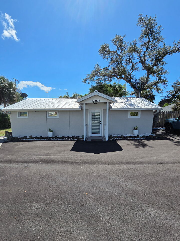 Sunstar Realty,Englewood,Sunstar Realty