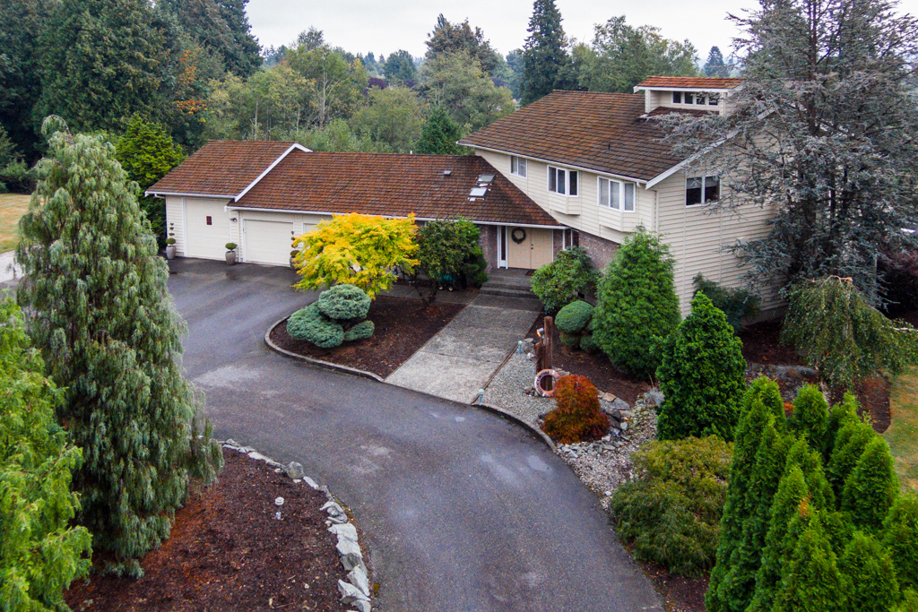 Property Photo:  2370 Crestline St  WA 98248 