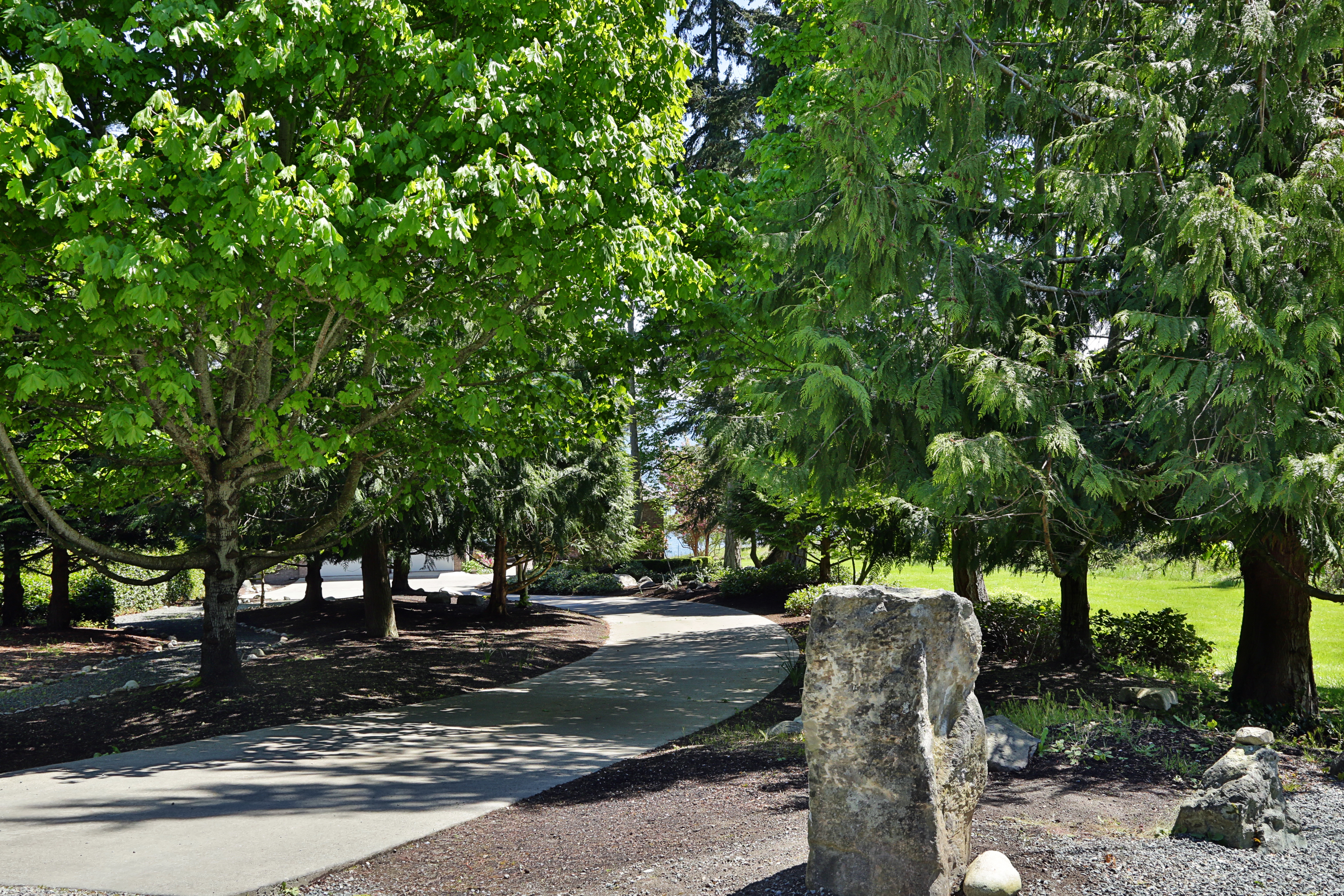 Property Photo: Entry 2607 North Bluff Rd WA 98253