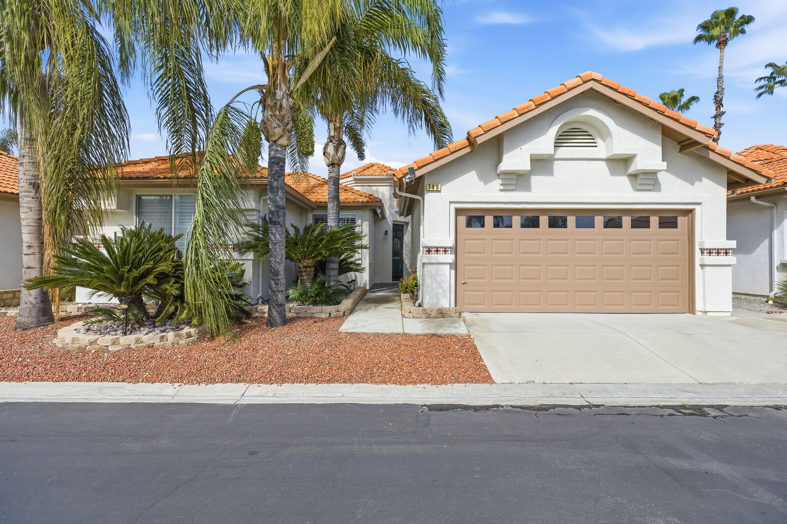Property Photo:  740 Bahama  CA 92543 