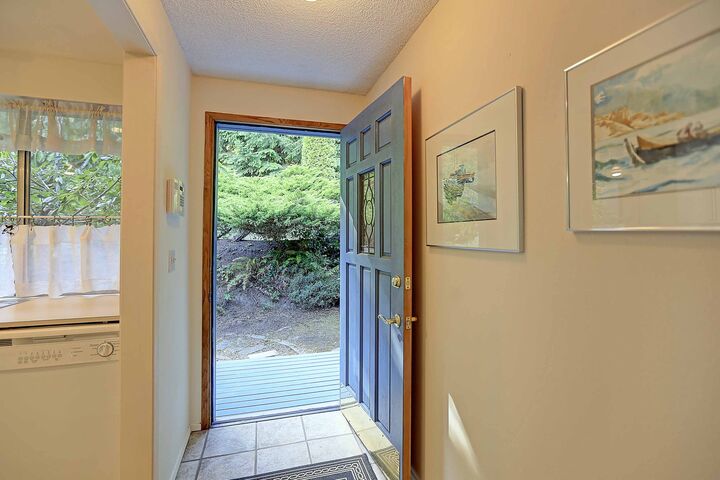 Property Photo: Interiors 2065 Highland Dr  WA 98282 