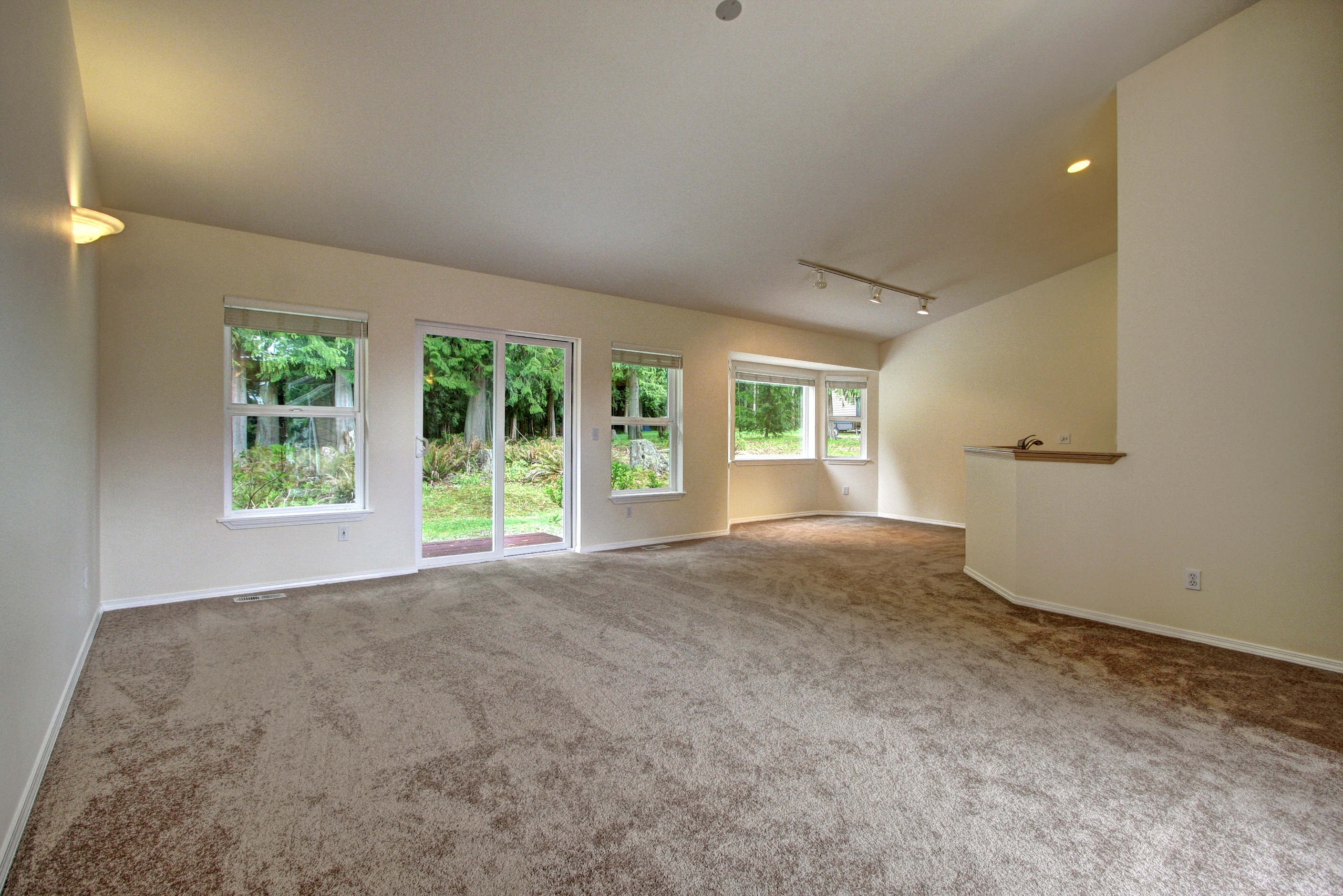 Property Photo: Entry, kitchen, living and dining rooms 8928 180th St NW  WA 98292 