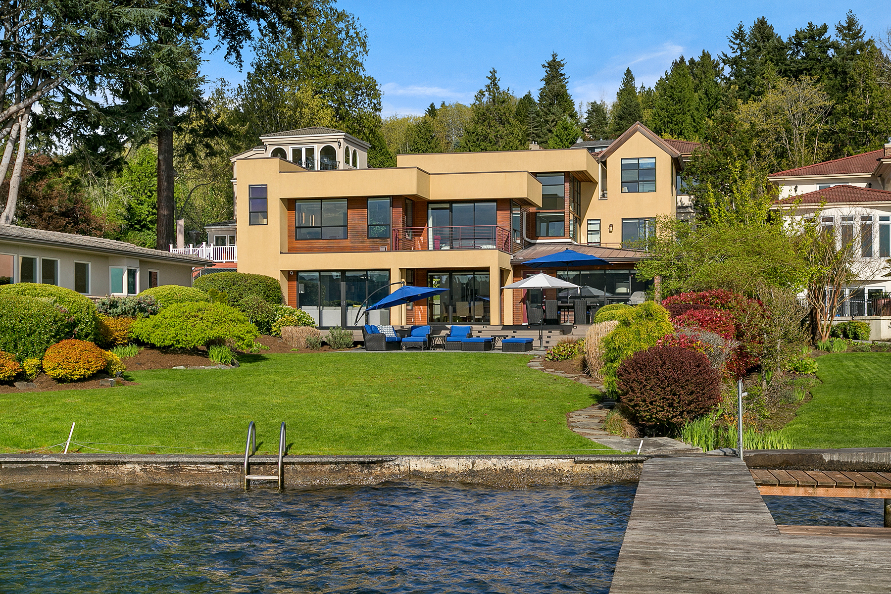 13251 Holmes Point Dr NE  Kirkland WA 98034 photo