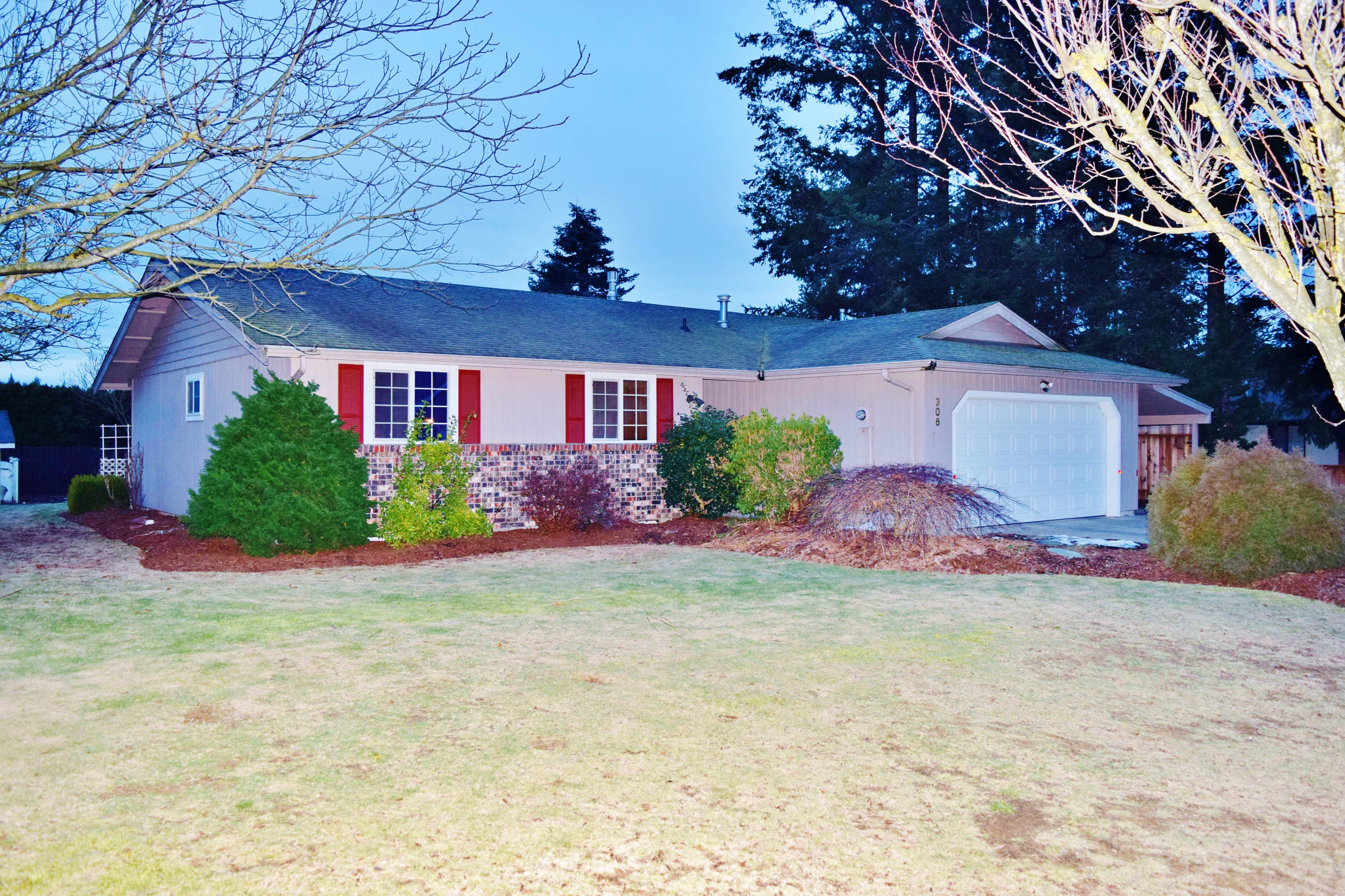 Property Photo: 306 Edgewater Lane WA 98264