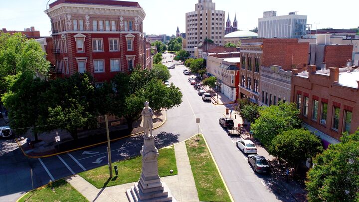Macon Office,Macon,Access Realty