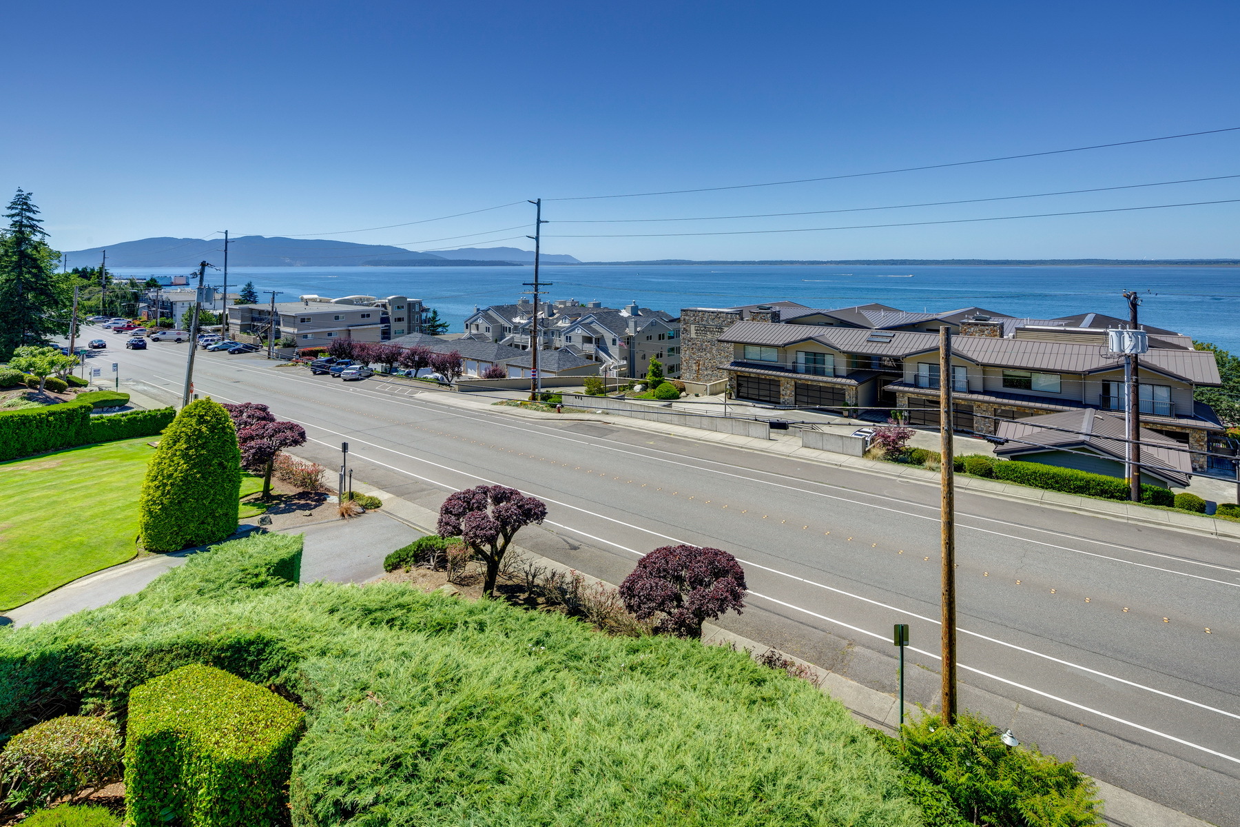 Property Photo: 424 14th Street 304 WA 98225
