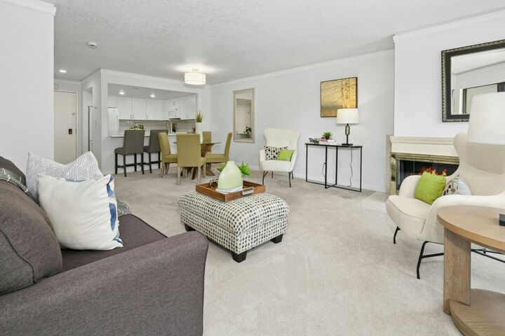 Property Photo: 401 100th Avenue NE 208 WA 98004