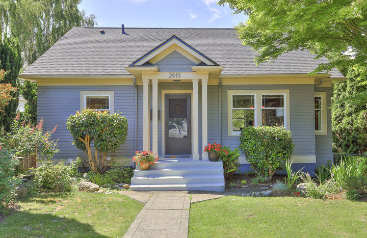 2919 W Hayes St  Seattle WA 98199 photo