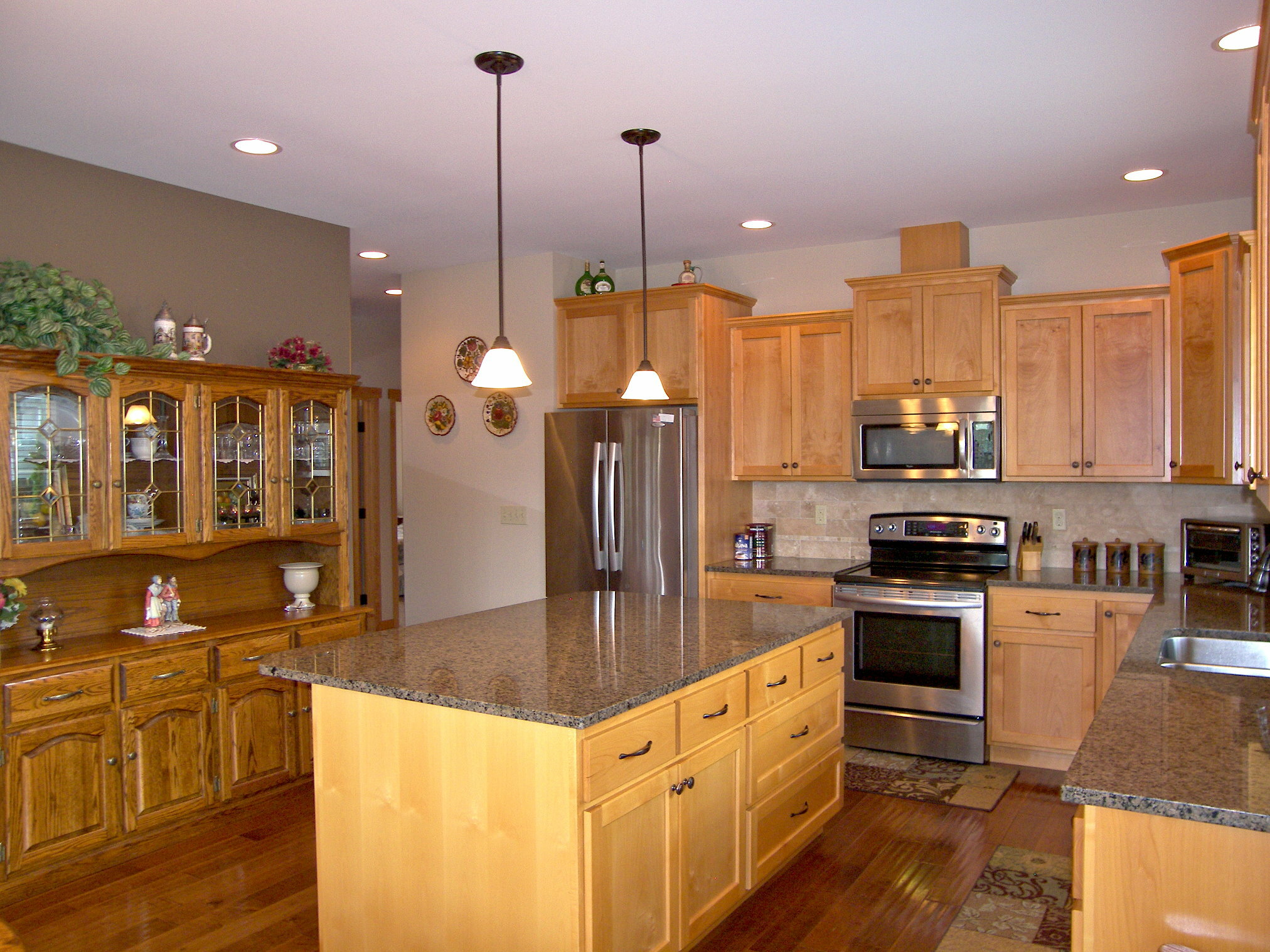 Property Photo: Kitchen/dining room 1464 Lupin St WA 98264
