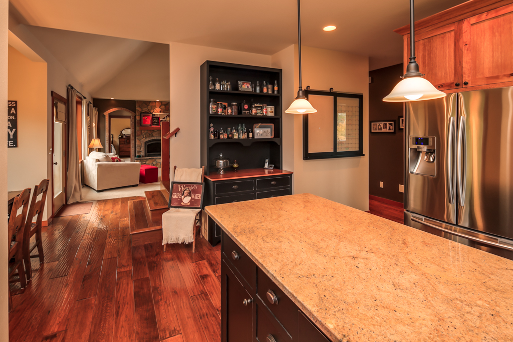 Property Photo: Newly updated kitchen 804 W Park  WA 98264 