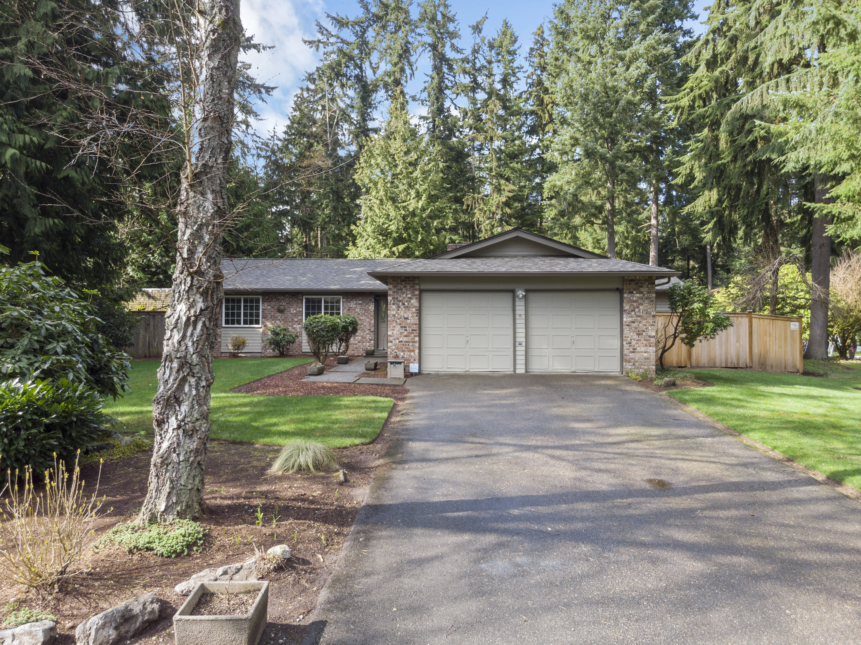 Property Photo:  5307 133rd St SW  WA 98026 