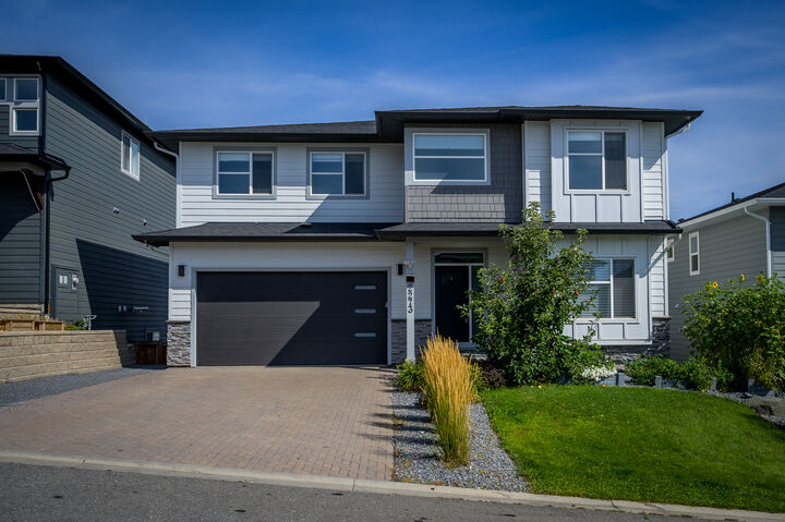 2273 Saddleback Drive  Kamloops BC V2B 0G7 photo