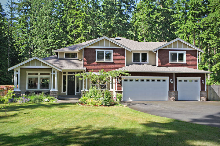 Property Photo: {more photos of this great home} 7117 Spada Rd  WA 98290 