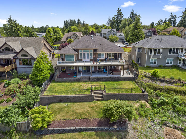 Property Photo:  2926 170th Ave E  WA 98391 